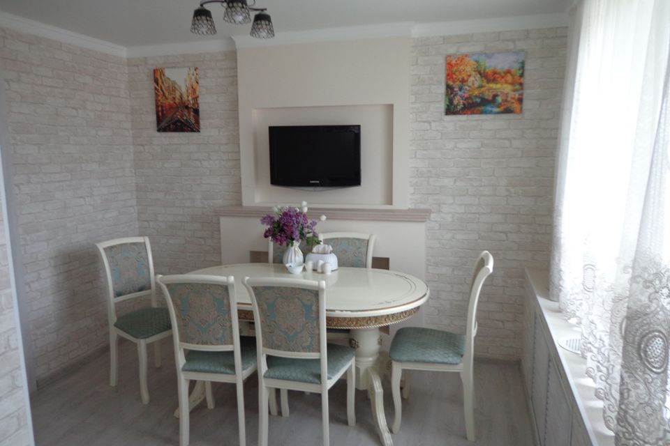 Продаётся 3-комнатная квартира, 60.8 м²