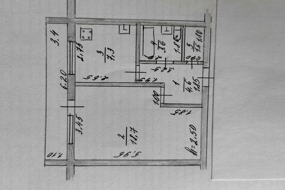 Продаётся 1-комнатная квартира, 35.8 м²