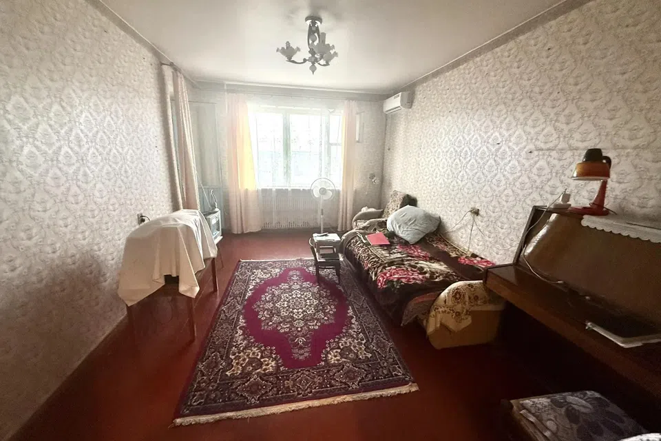 Продаётся 3-комнатная квартира, 72.5 м²