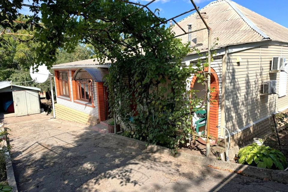 Продаётся 1-этажный дом, 97 м²