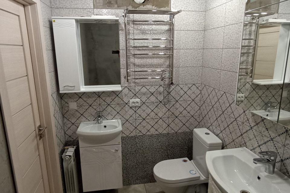 Продаётся 3-комнатная квартира, 64 м²