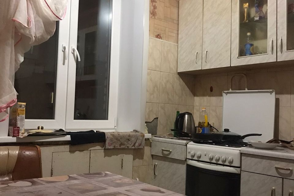 Продаётся 3-комнатная квартира, 58.3 м²