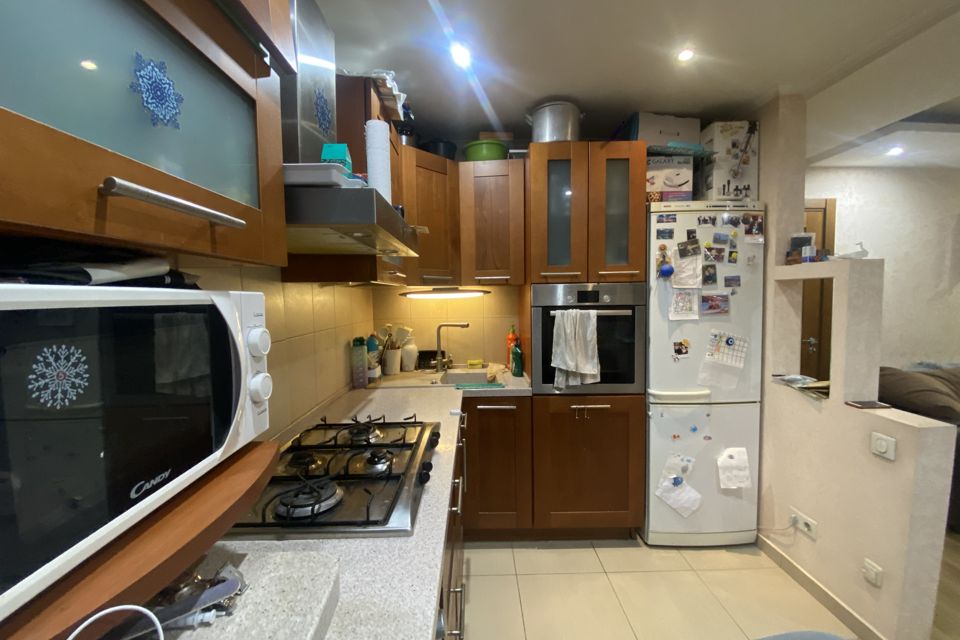 Продаётся 3-комнатная квартира, 58.7 м²