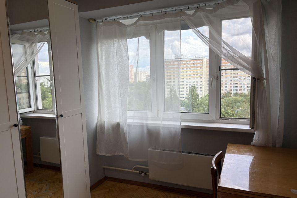 Продаётся 2-комнатная квартира, 41.6 м²
