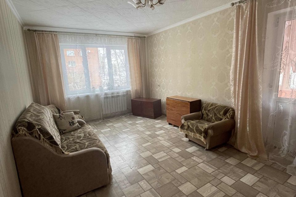 Продаётся 4-комнатная квартира, 81 м²