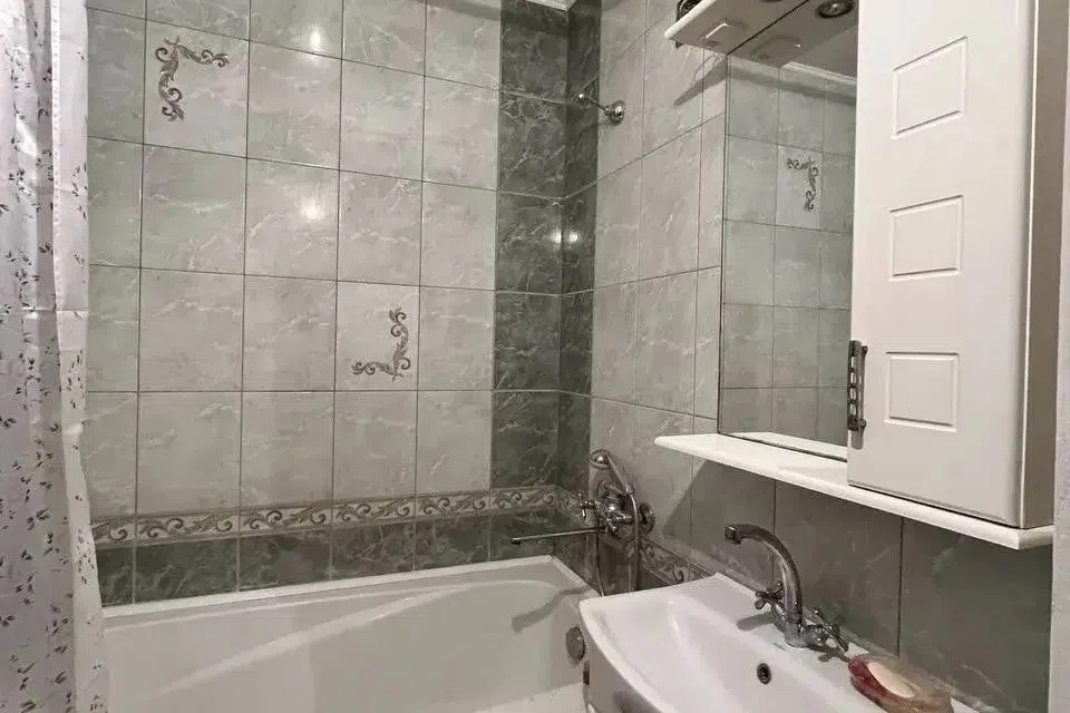 Продаётся 3-комнатная квартира, 75.4 м²
