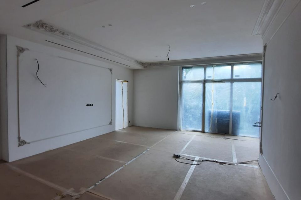 Продаётся 4-комнатная квартира, 110.1 м²