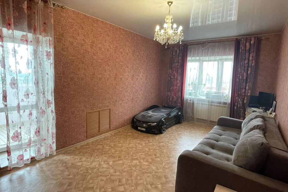 Продаётся 2-комнатная квартира, 71.7 м²