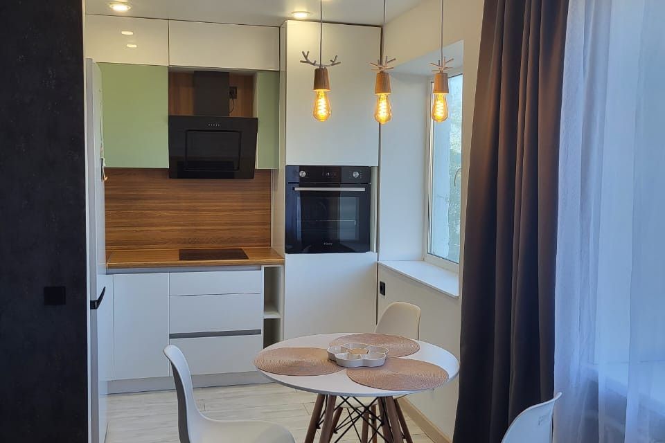 Продаётся 2-комнатная квартира, 42.3 м²