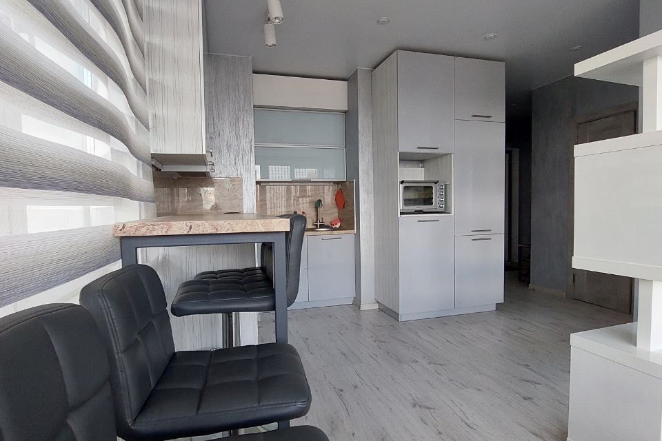 Продаётся 1-комнатная квартира, 37.8 м²