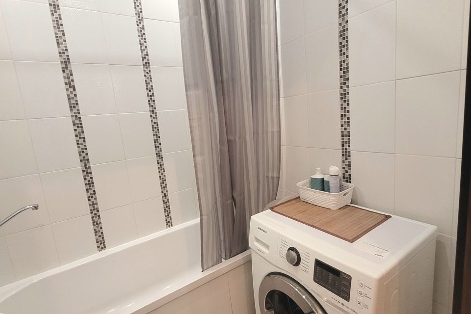 Продаётся 1-комнатная квартира, 49 м²