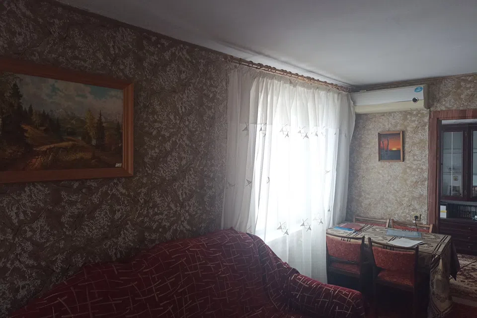 Продаётся 3-комнатная квартира, 57.2 м²