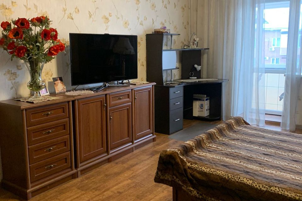 Продаётся 2-комнатная квартира, 55.6 м²