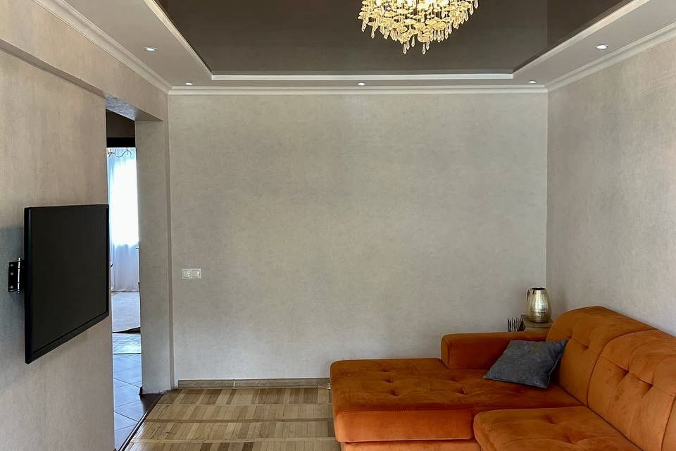 Продаётся 3-комнатная квартира, 63.1 м²
