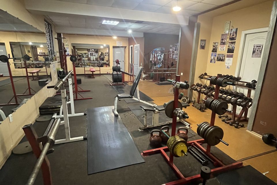 Продаётся помещение своб. назначения, 460 м²