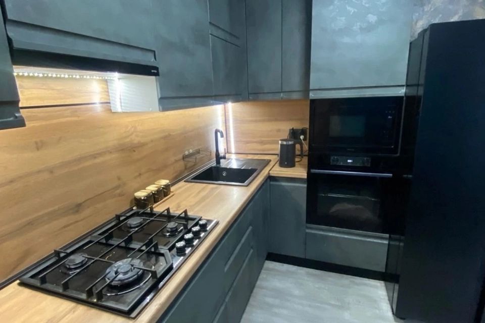 Продаётся 3-комнатная квартира, 60 м²