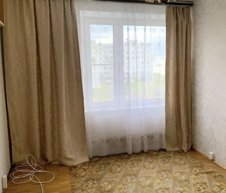 Продаётся комната в 3-комн. квартире, 43.9 м²