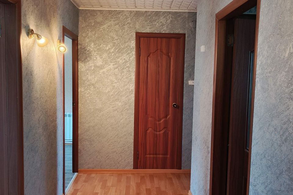 Продаётся 3-комнатная квартира, 58.2 м²