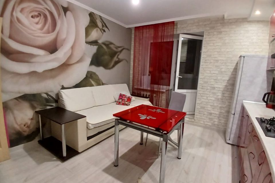 Продаётся 3-комнатная квартира, 95.1 м²