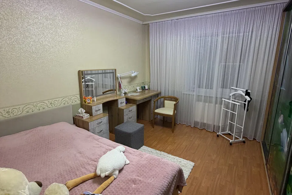 Продаётся 3-комнатная квартира, 87.4 м²