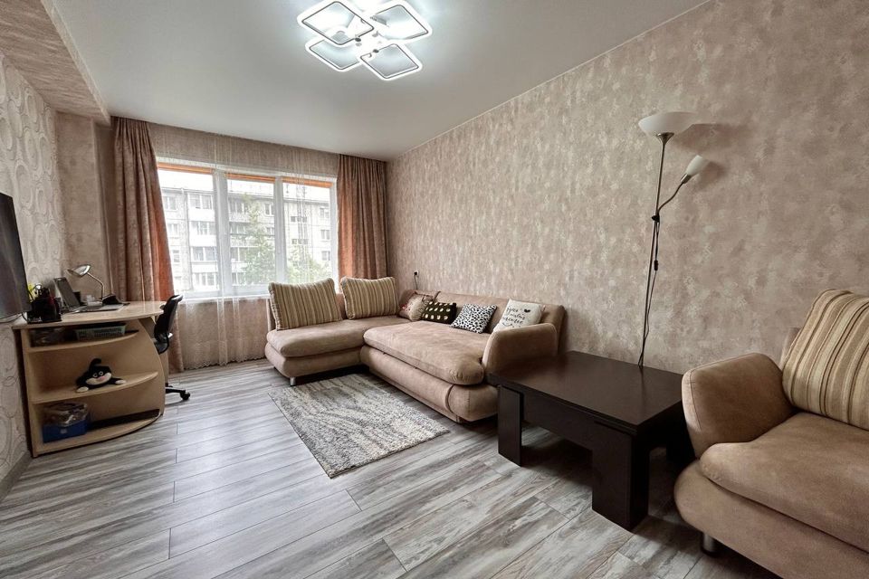 Продаётся 3-комнатная квартира, 62.5 м²