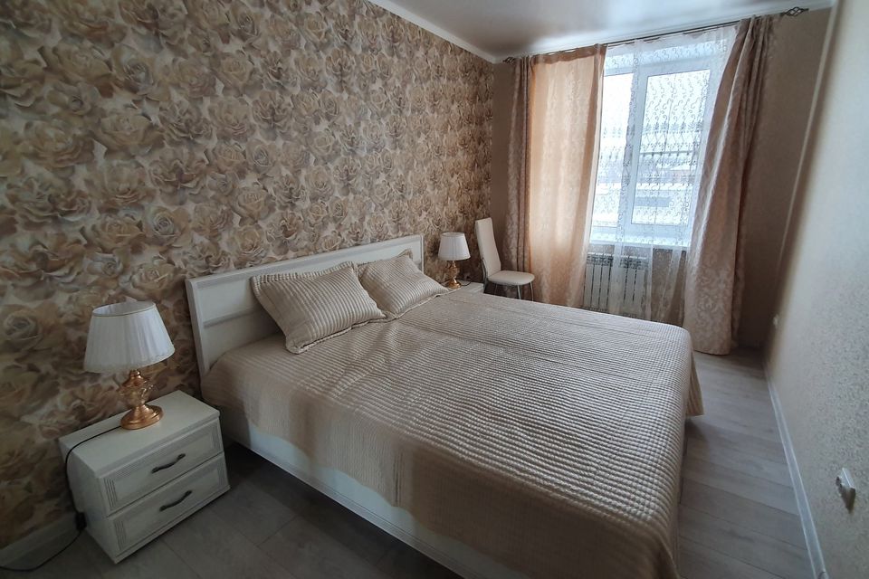 Сдаётся 2-комнатная квартира, 60 м²