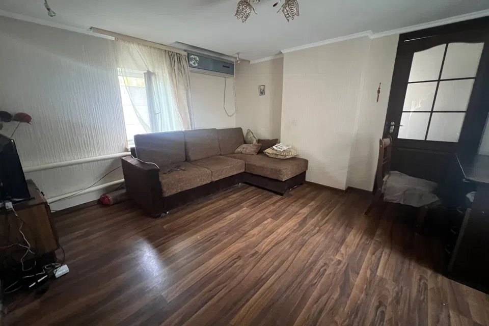 Сдаётся 1-этажный дом, 35 м²