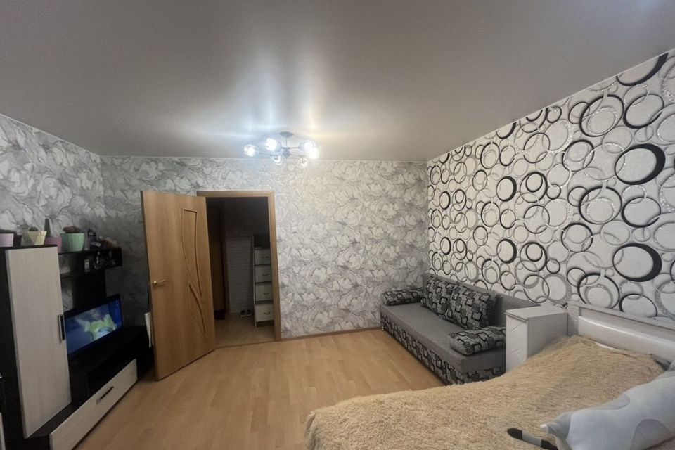 Продаётся 1-комнатная квартира, 38.6 м²