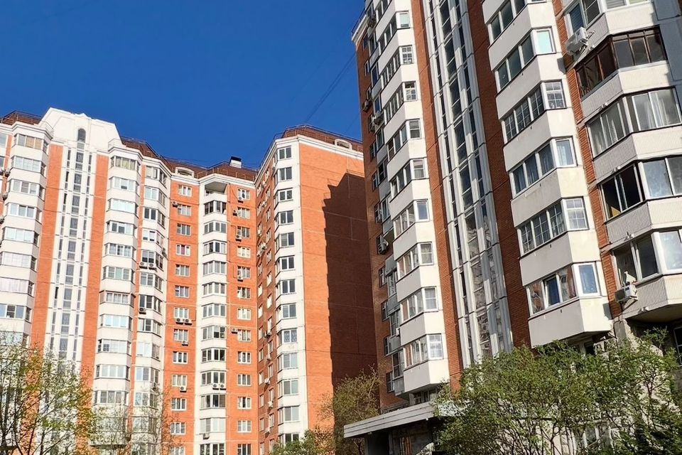 Продаётся 1-комнатная квартира, 38 м²