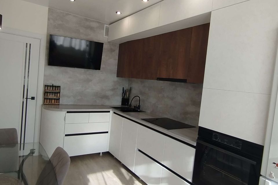 Продаётся 3-комнатная квартира, 83.8 м²