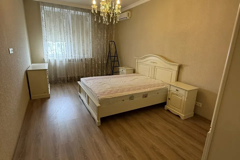 Продаётся 2-комнатная квартира, 84 м²