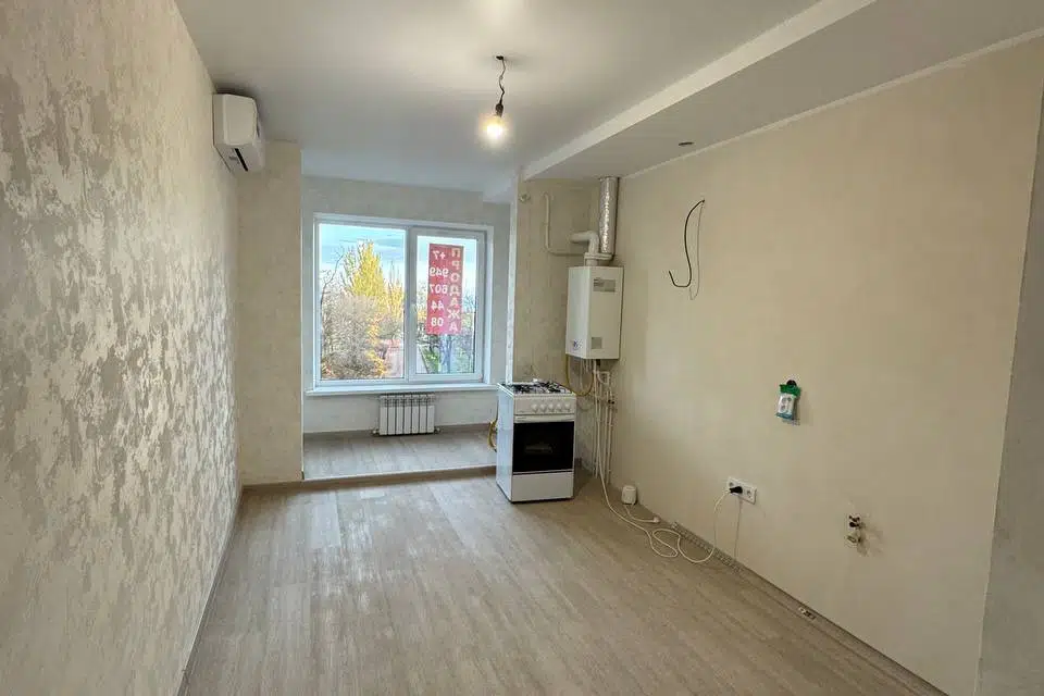 Продаётся 1-комнатная квартира, 42.2 м²