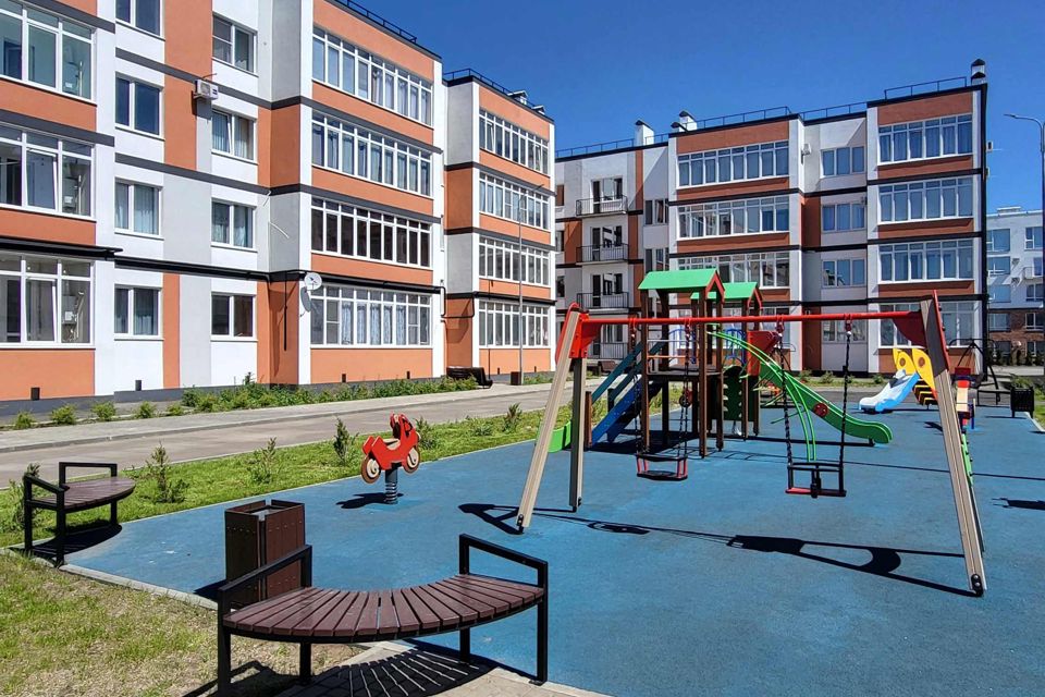 Продаётся 1-комнатная квартира, 48 м²