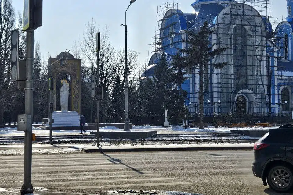 Продаётся помещение своб. назначения, 200 м²