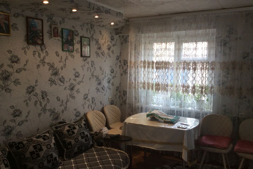 Продаётся 3-комнатная квартира, 56 м²