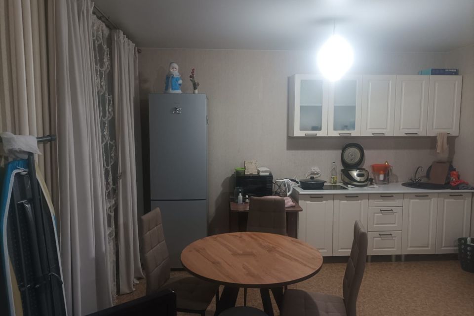 Продаётся 1-комнатная квартира, 36 м²