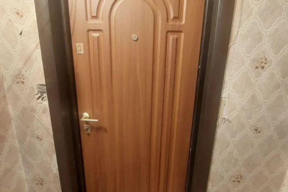 Продаётся 4-комнатная квартира, 77 м²