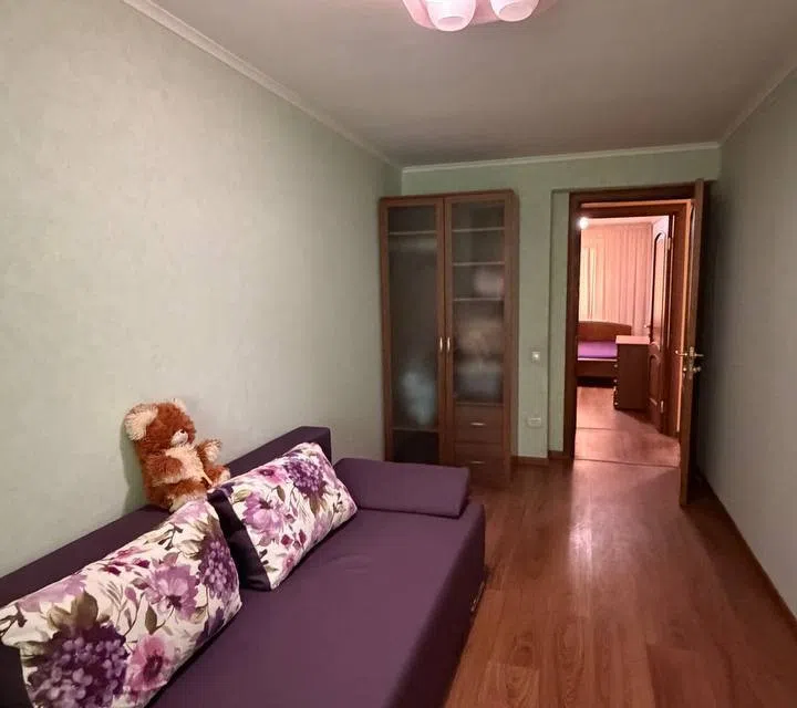 Продаётся 3-комнатная квартира, 60 м²