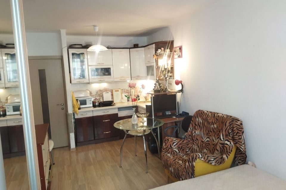 Продаётся 1-комнатная квартира, 39 м²