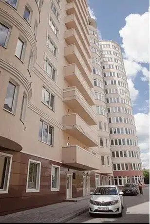 Продаётся 3-комнатная квартира, 125 м²