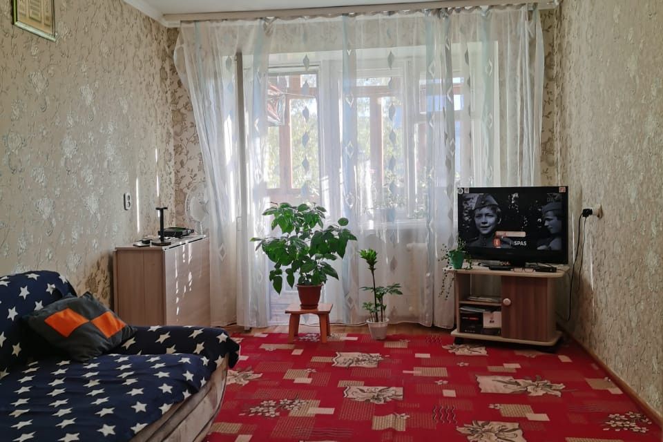 Продаётся 2-комнатная квартира, 40.9 м²