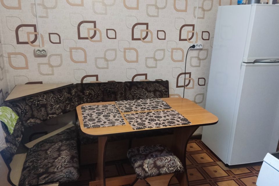 Продаётся 3-комнатная квартира, 53.5 м²