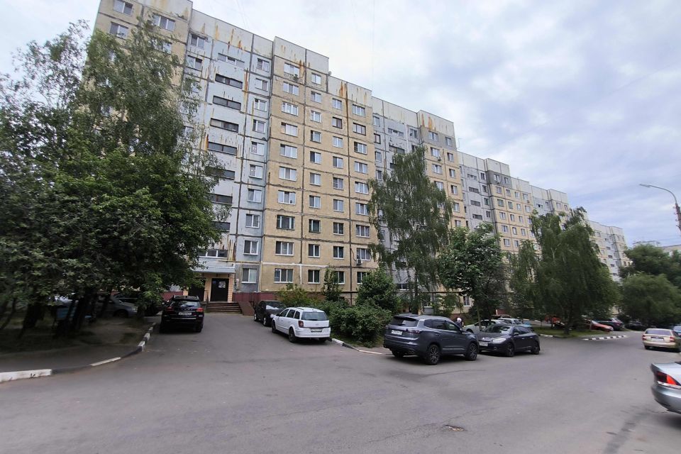 Продаётся 2-комнатная квартира, 52.7 м²