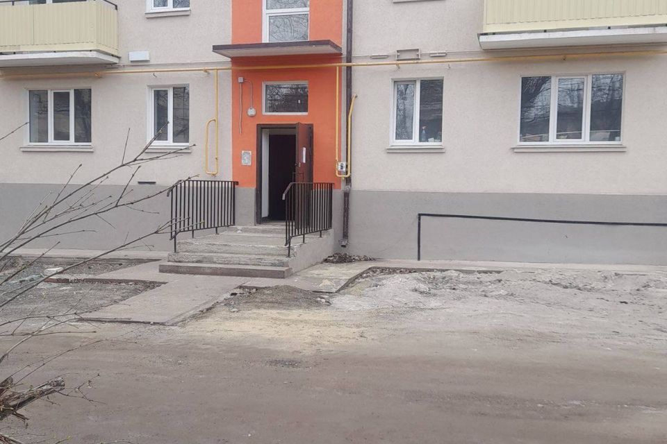 Продаётся 3-комнатная квартира, 55.5 м²