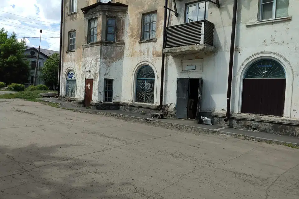 Продаётся помещение своб. назначения, 300 м²