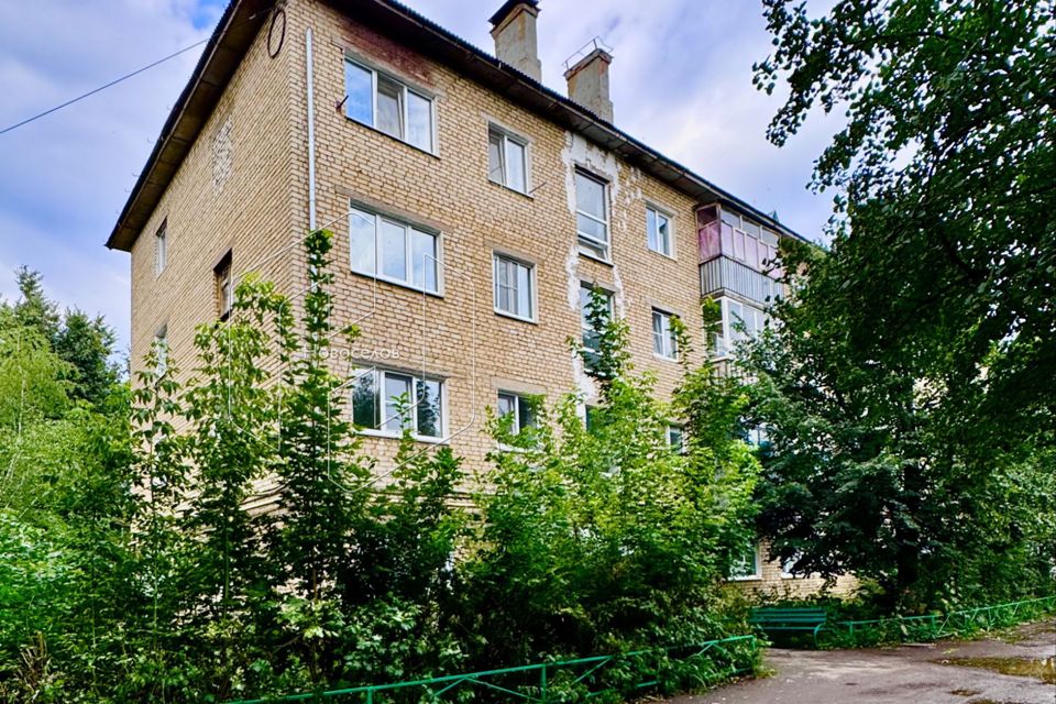 Продаётся 2-комнатная квартира, 43.8 м²