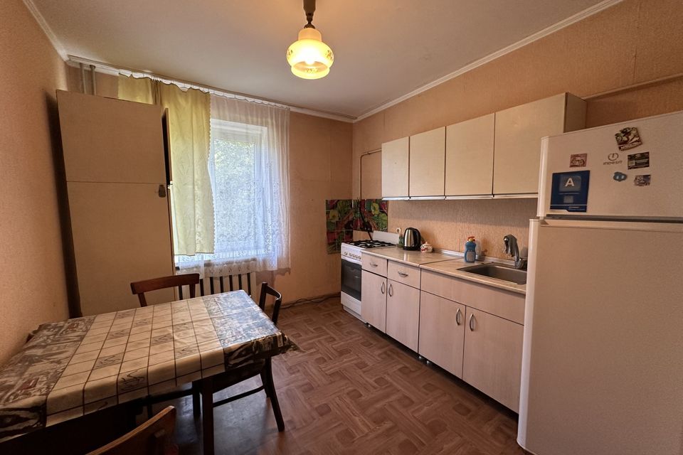 Сдаётся 1-комнатная квартира, 40 м²