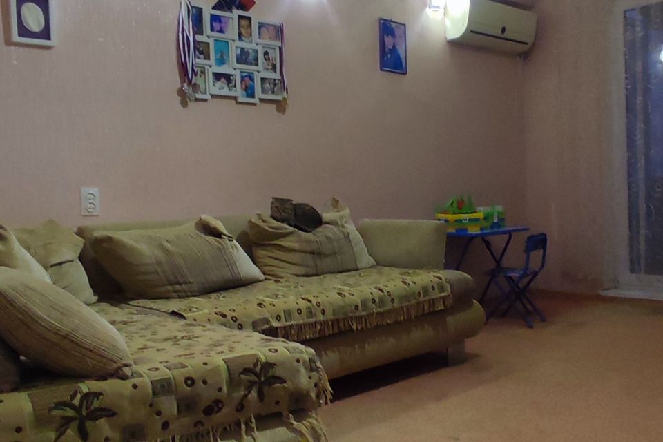 Продаётся 3-комнатная квартира, 58.3 м²