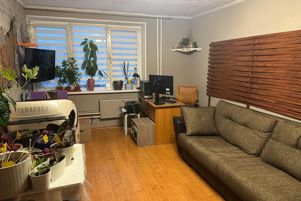Продаётся 3-комнатная квартира, 64.8 м²