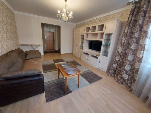 Сдаётся 2-комнатная квартира, 56 м²